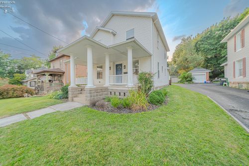124 Attwood Ter, Bellevue, OH, 44811-1301 | Card Image