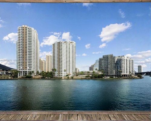 1106-701 Brickell Key Blvd, Miami, FL, 33131-2674 | Card Image
