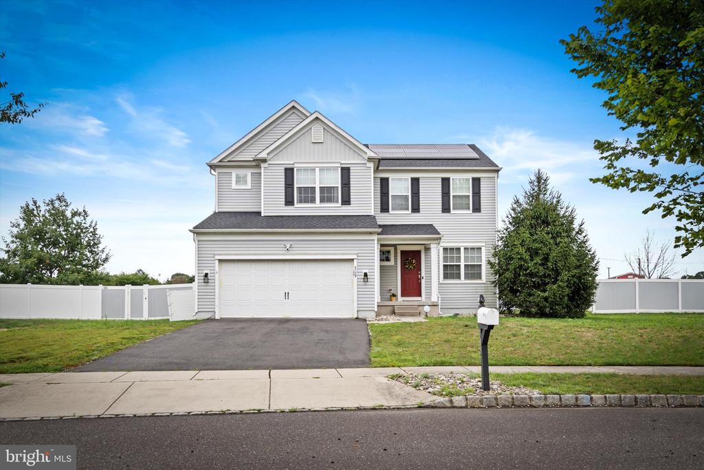 Pigott Dr, Florence, NJ 08518