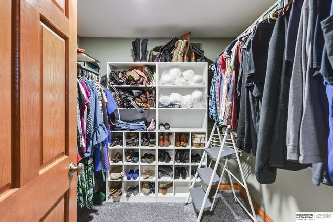7881 Wisteria Way, House other with 5 bedrooms, 3 bathrooms and 3 parking in Fort Calhoun NE | Image 58