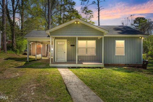 223 Daisy St, Sanford, NC, 27330-4862 | Card Image