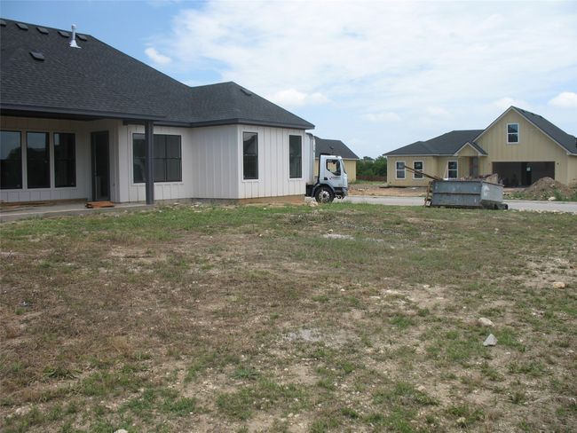 View of yard | Image 20