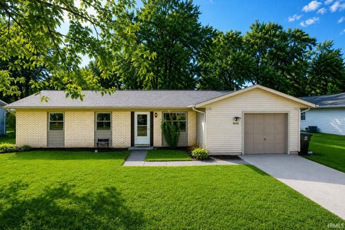 4141 Sandhurst Drive, Fort Wayne, IN, 46815-5429 | Card Image