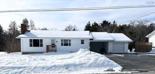153 Island View Dr, Brass Hill, NS, B0W1E0 | Card Image