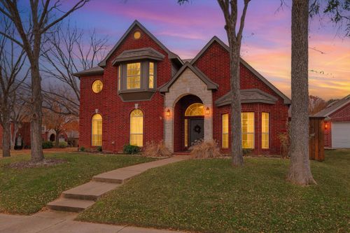 2801 Holly Leaf Ln, Flower Mound, TX, 75022-4932 | Card Image