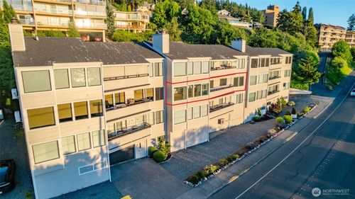 202-402 Boulevard, Bellingham, WA, 98225-5335 | Card Image