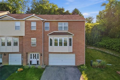 701 Wingate Dr, Pittsburgh, PA, 15205-4906 | Card Image