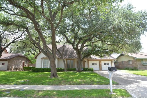 602 Briar Oak St, San Antonio, TX, 78216-3005 | Card Image