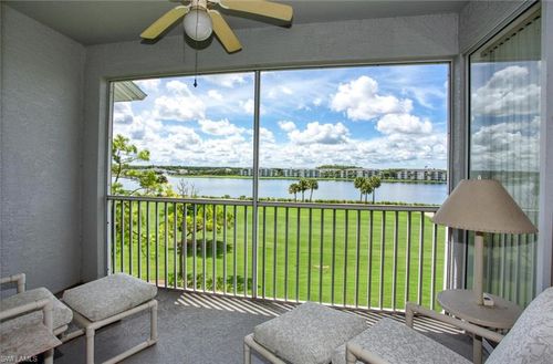543-8066 Queen Palm Ln, FORT MYERS, FL, 33966-6479 | Card Image