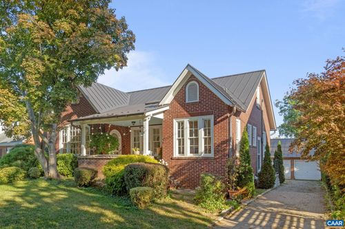 674 Evergreen Ave, CHARLOTTESVILLE, VA, 22902-4304 | Card Image