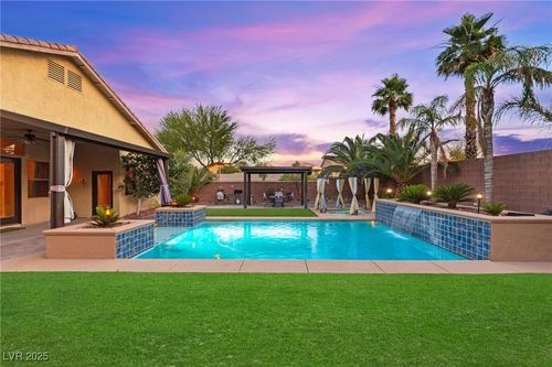 9685 Stonily Ln, Las Vegas, NV, 89178-8282 | Card Image