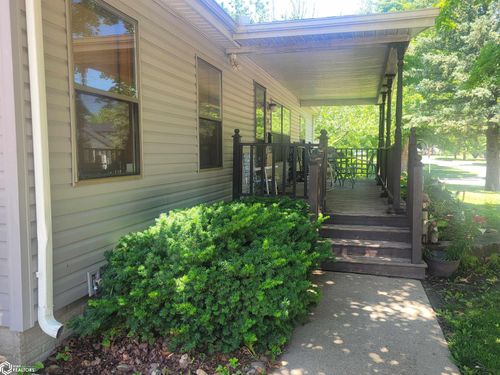 201 S Lincoln St, Mount Ayr, IA, 50854-1920 | Card Image