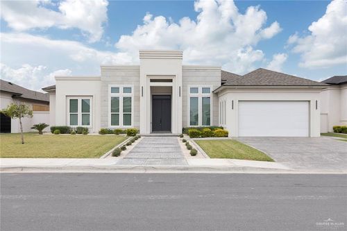 9809 N 24th St, McAllen, TX, 78504-7015 | Card Image