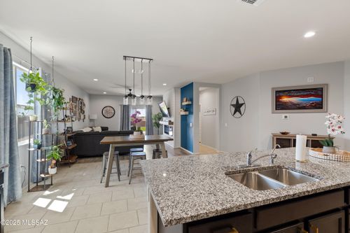 10213 N Leopard Gecko Terrace, Marana, AZ, 85653 | Card Image