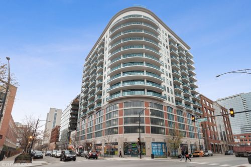 apt-701-340 Superior St, Chicago, IL, 60654-6185 | Card Image