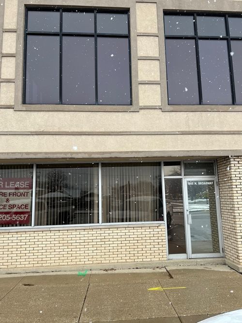 1805 N 19th Ave, Melrose Park, IL, 60160-2025 | Card Image