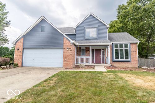 567 Lakewood Ct, Greentown, IN, 46936-9747 | Card Image