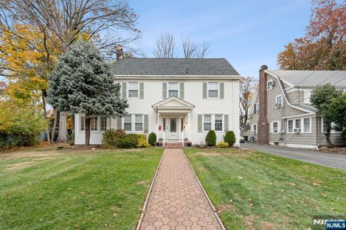 71 Georgian Ct, Hillside, NJ, 07205-3032 | Card Image