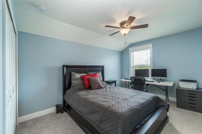 upstairs bedroom | Image 20