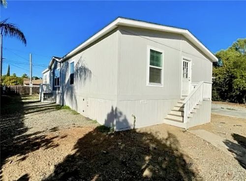 120 Diana St, Perris, CA, 92570-1615 | Card Image