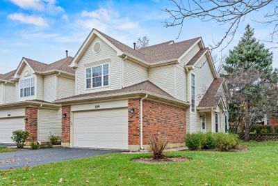 2258 Seaver Lane, Townhouse with 2 bedrooms, 2 bathrooms and 2 parking in Hoffman Estates IL | Image 1