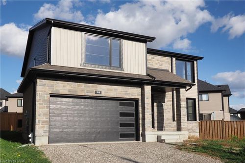 168 Otterbein Rd, Kitchener, ON, N2B0A8 | Card Image