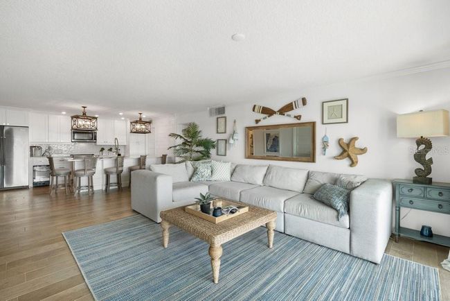 APT-804 - 420 64 Th Ave, Condo with 3 bedrooms, 2 bathrooms and null parking in ST PETE BEACH FL | Image 7