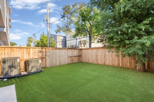 b-4309 Floyd St, Houston, TX, 77007-5725 | Card Image