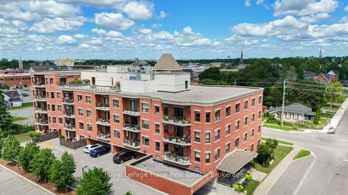 103-58 Glenelg St W, Lindsay, ON, K9V0M9 | Card Image