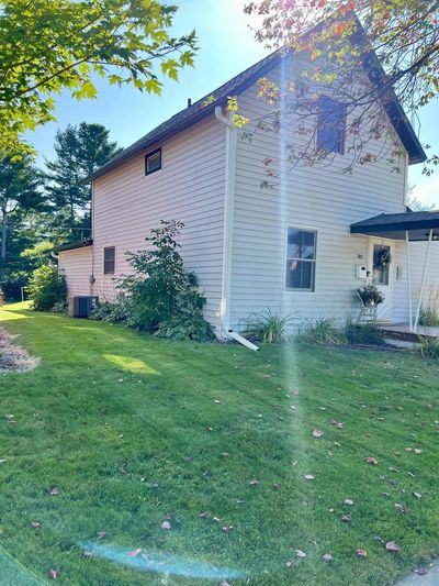 707 N Prospect Street, House other with 3 bedrooms, 2 bathrooms and null parking in MERRILL WI | Image 2