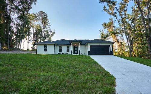 945 Se Evergreen Dr, Lake City, FL, 32025-6803 | Card Image