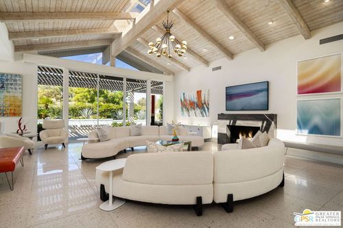 30 Mayfair Dr, Rancho Mirage, CA, 92270-2562 | Card Image