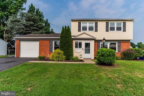 207 Linda Dr, MECHANICSBURG, PA, 17055-3129 | Card Image
