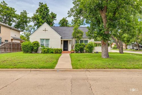1001 S David St, San Angelo, TX, 76903-7247 | Card Image