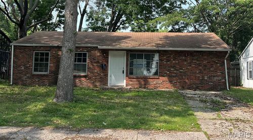 1125 Saint Boniface Dr, Cahokia, IL, 62206-1420 | Card Image