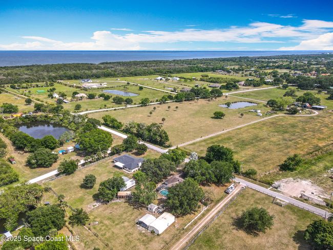 3320 Grantline Rd, House other with 3 bedrooms, 2 bathrooms and null parking in Mims FL | Image 63