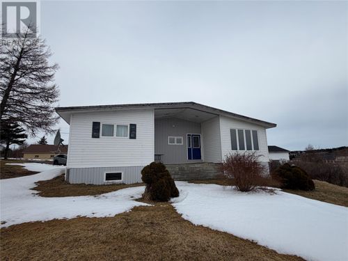 47 Laurentian Avenue, St. Lawrence, NL, A0E2V0 | Card Image