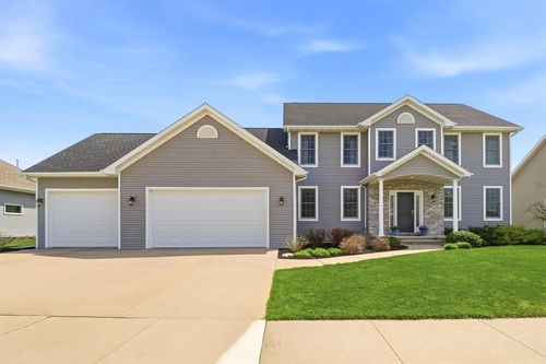 3208 S Solitude Lane, APPLETON, WI, 54915 | Card Image