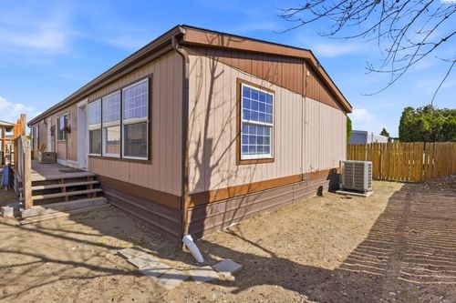 25-2105 N Steptoe St, Kennewick, WA, 99336-1040 | Card Image