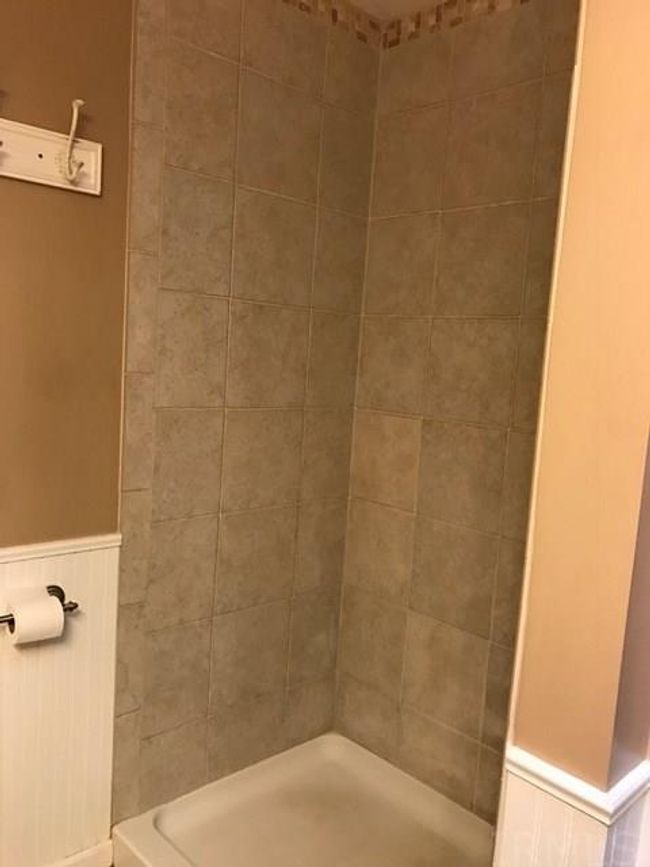 5744 Spring Corner Rd, House other with 3 bedrooms, 2 bathrooms and null parking in Newburgh IN | Image 10