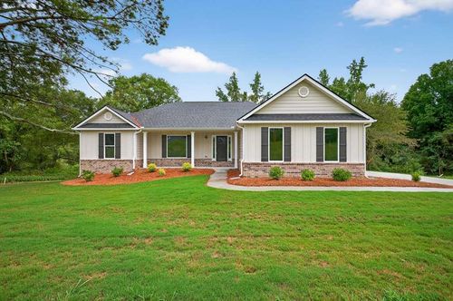 328 Advent Dr, Winder, GA, 30680-4566 | Card Image