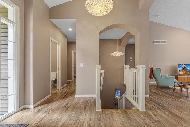 6 Entry_foyer.jpg | Image 7