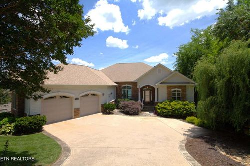 130 Lake Vista Dr, Greenback, TN, 37742-2347 | Card Image