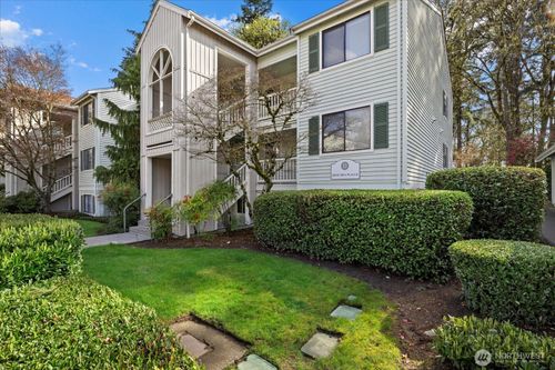 b110-25131 98th Pl S, Kent, WA, 98030-6910 | Card Image