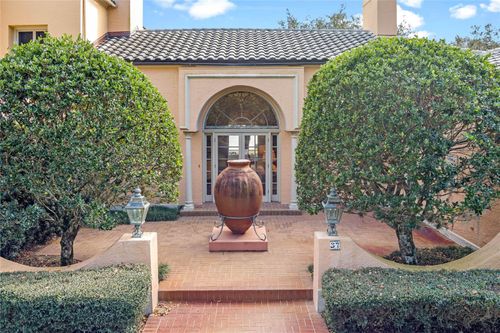 37-2300 N Scenic Hwy, LAKE WALES, FL, 33898-6626 | Card Image