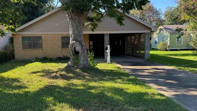 6253 Jefferson, House other with 3 bedrooms, 1 bathrooms and null parking in Groves TX | Image 1