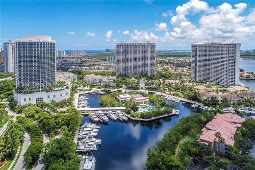 1812-1000 W Island Blvd, Aventura, FL, 33160-4942 | Card Image