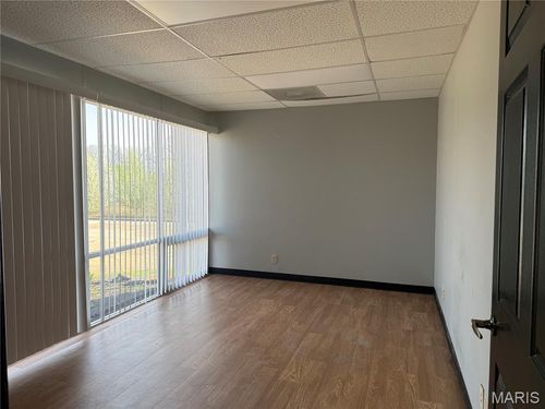 c-4061 Highway Pp, Poplar Bluff, MO, 63901-3937 | Card Image