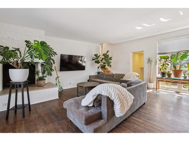 1497 S Garfield St, House other with 3 bedrooms, 2 bathrooms and null parking in Denver CO | Image 6