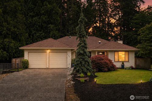 4450 328th Pl Se, Fall City, WA, 98024-8705 | Card Image